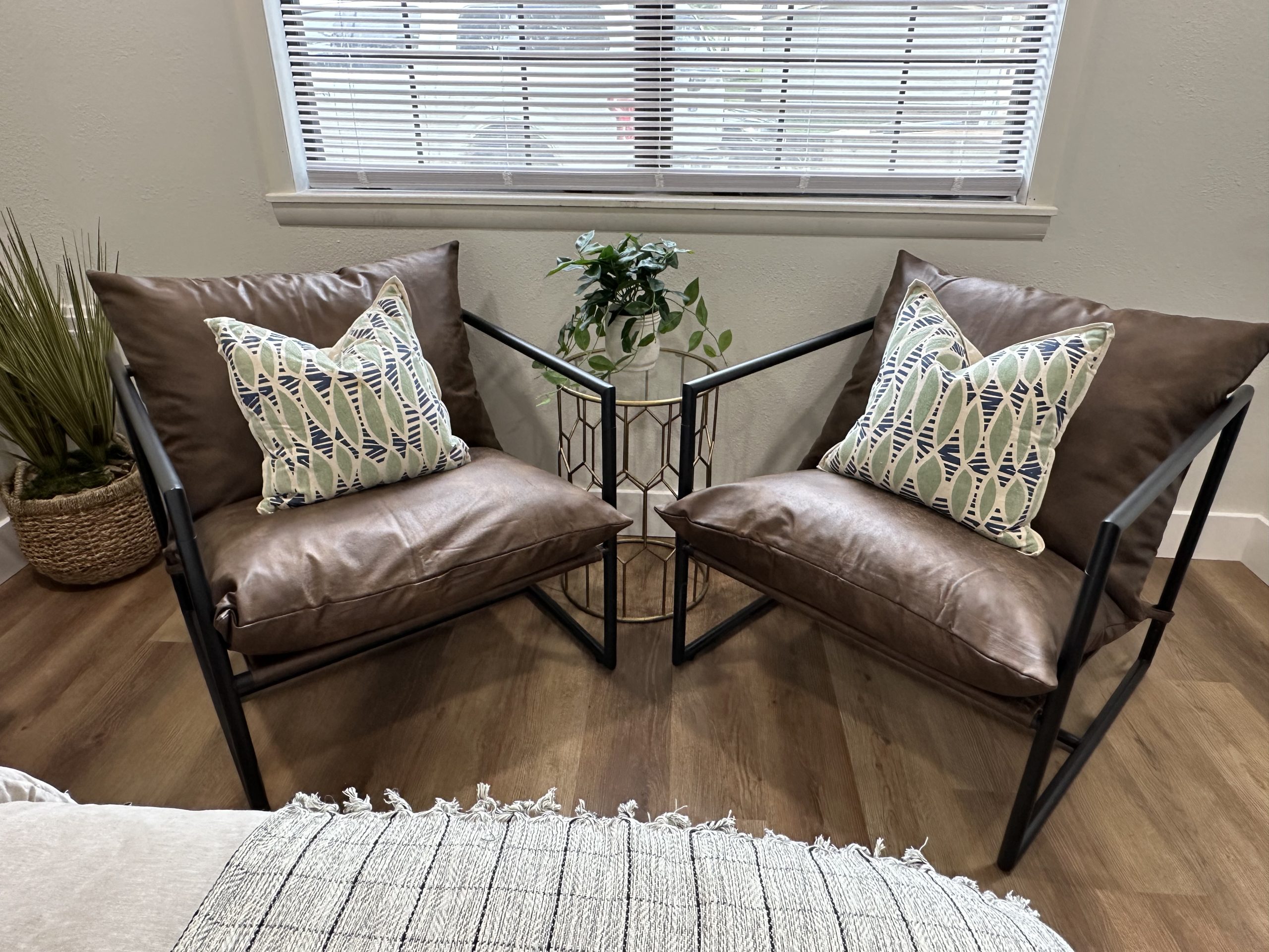 Lower Level Gues Suite #2 w/ King Bed & Sitting Area